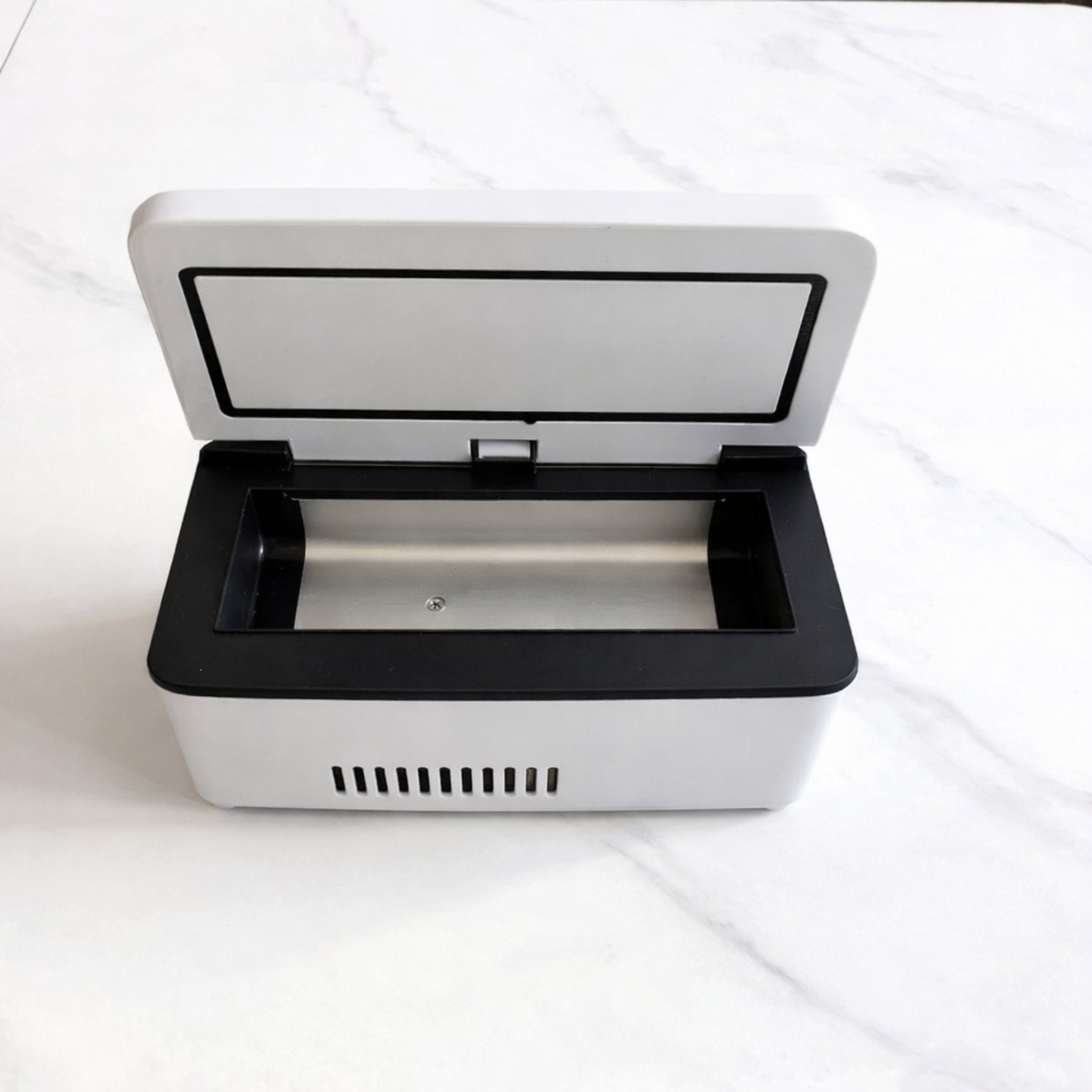 Coolbox open interior